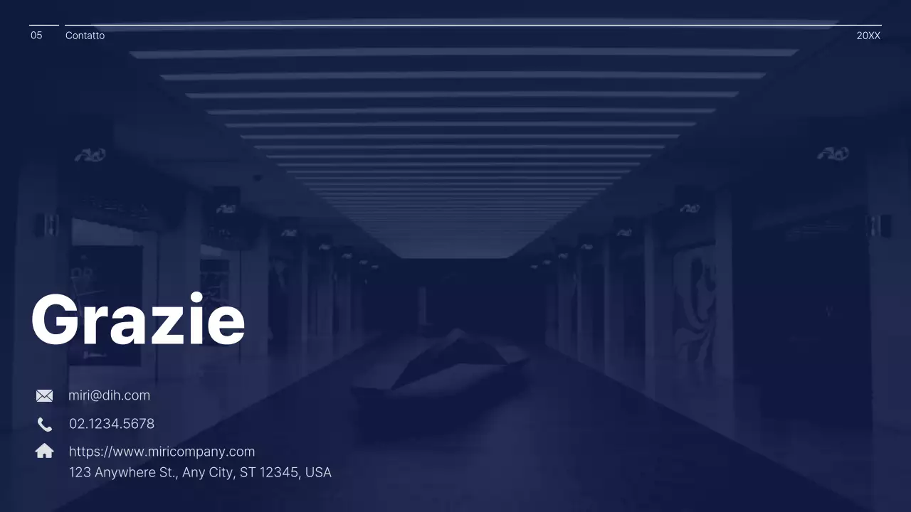 Concetto semplice in blu navy e bianco relazione di gestione aziendale