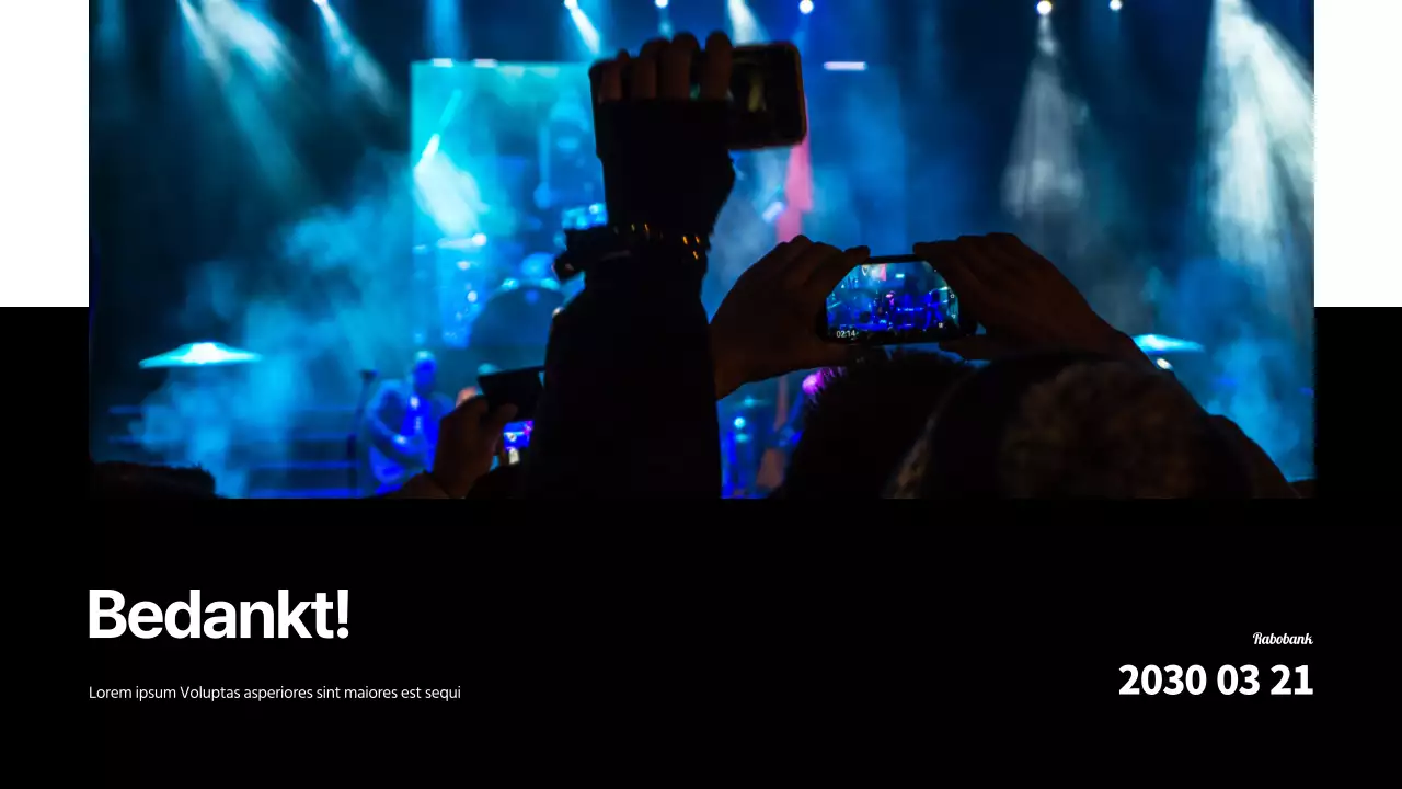 Een eenvoudige zwart-wit festivalsetlist