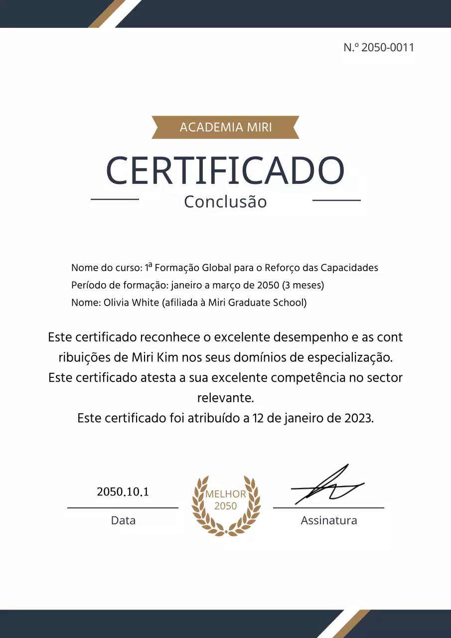 Documentos de certificado de formação com um visual elegante em azul marinho e dourado
