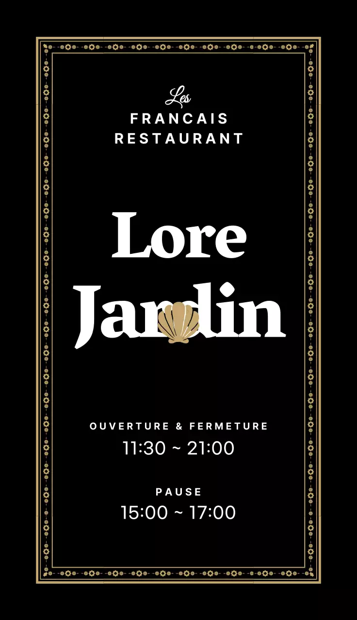 Restaurant de style classique avec des cadres ornés en or noir