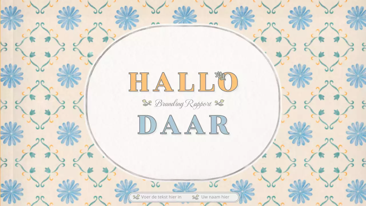 Emotionele conceptuele basislay-out met vintage behangpatroon in beige en lichtblauw