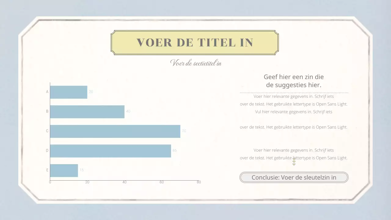 Emotionele conceptuele basislay-out met vintage behangpatroon in beige en lichtblauw