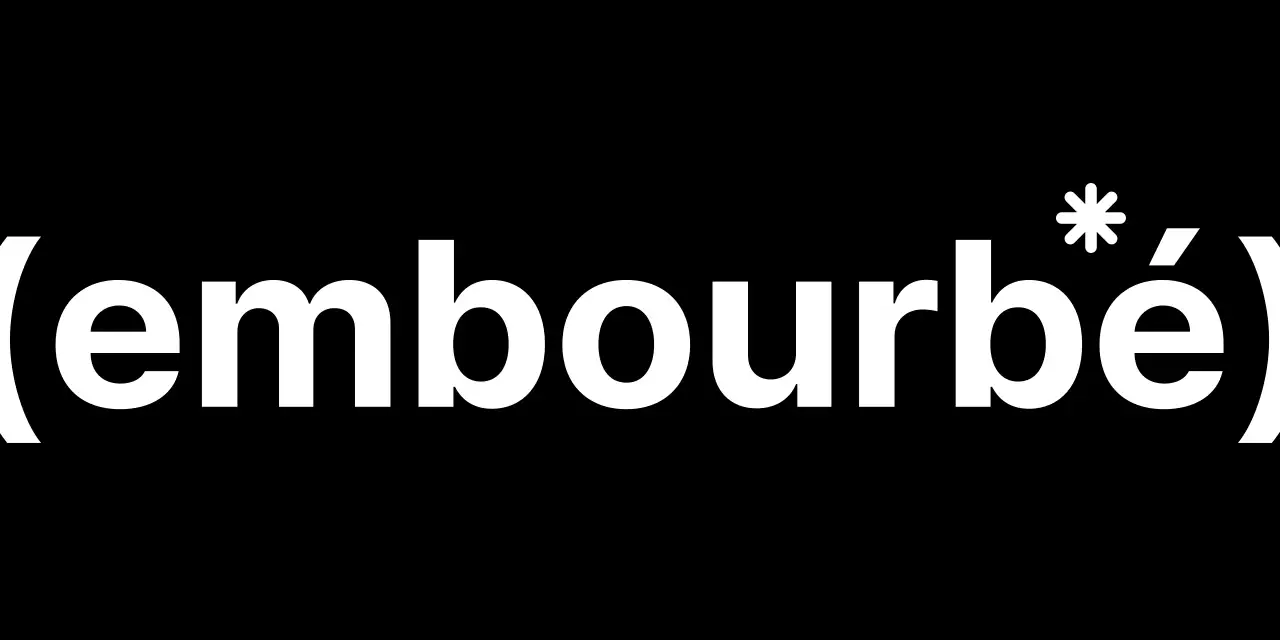 Logo du magasin avec crochets et texte roses et noirs