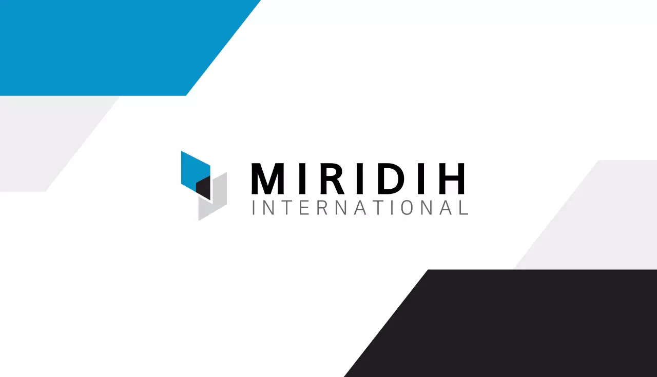 青 シンプル ビジネス 名刺