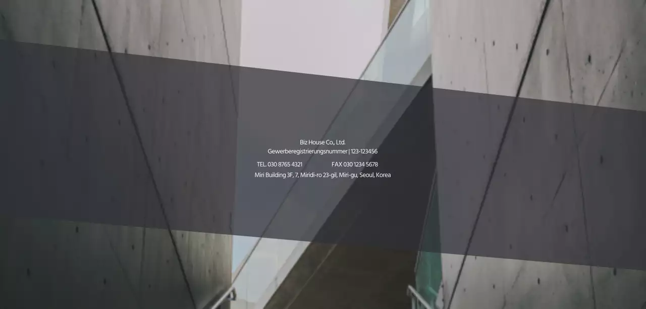 Geschäftsinformationen in blauen Formen