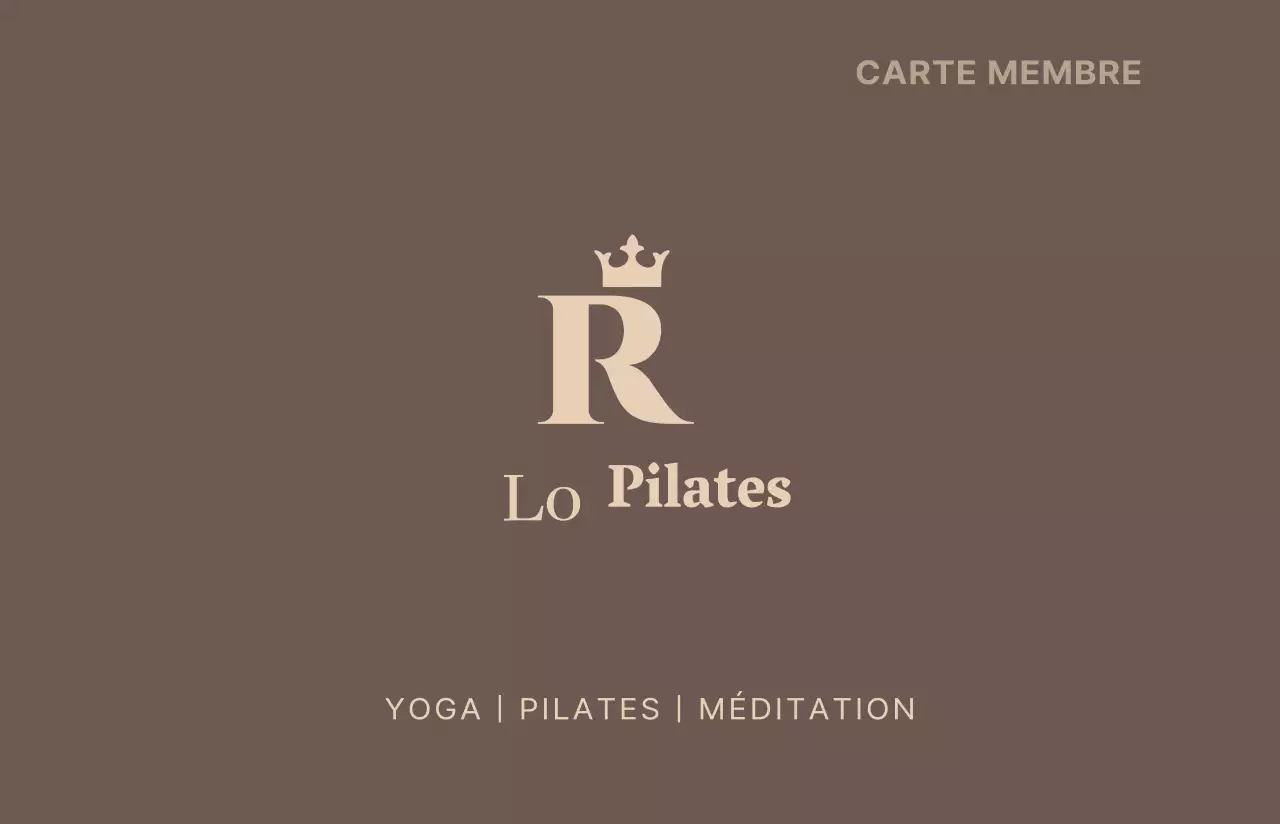 Carte de membre Pilates simple, avec logo, en marron et jaune clair