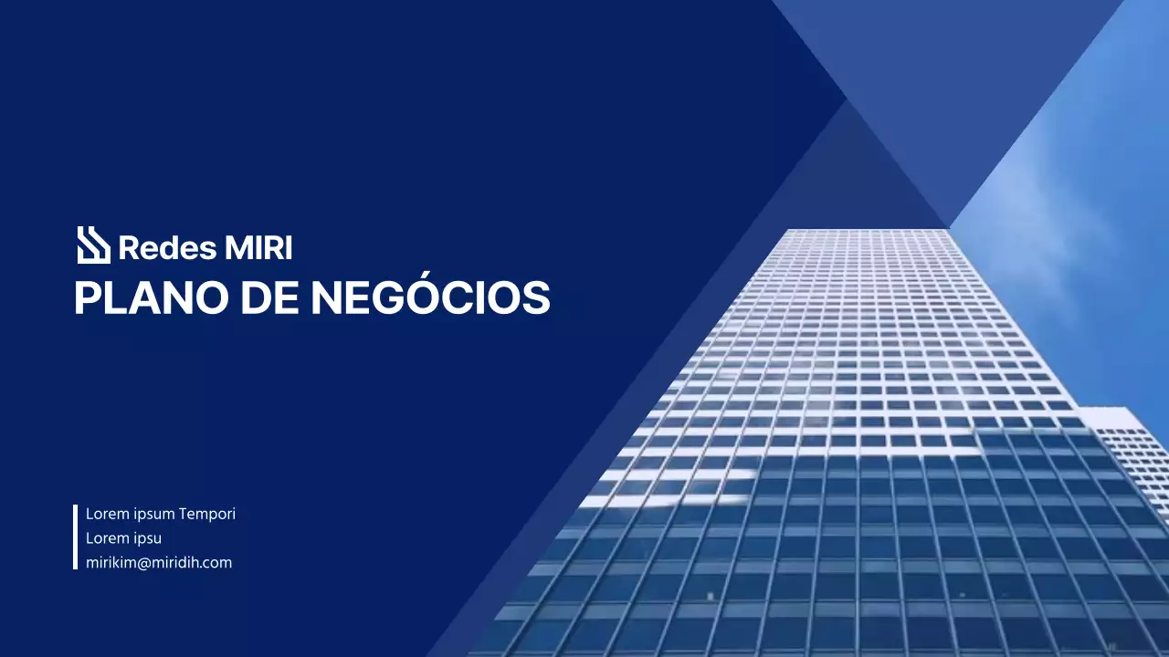 Um plano de negócios limpo, azul e novo