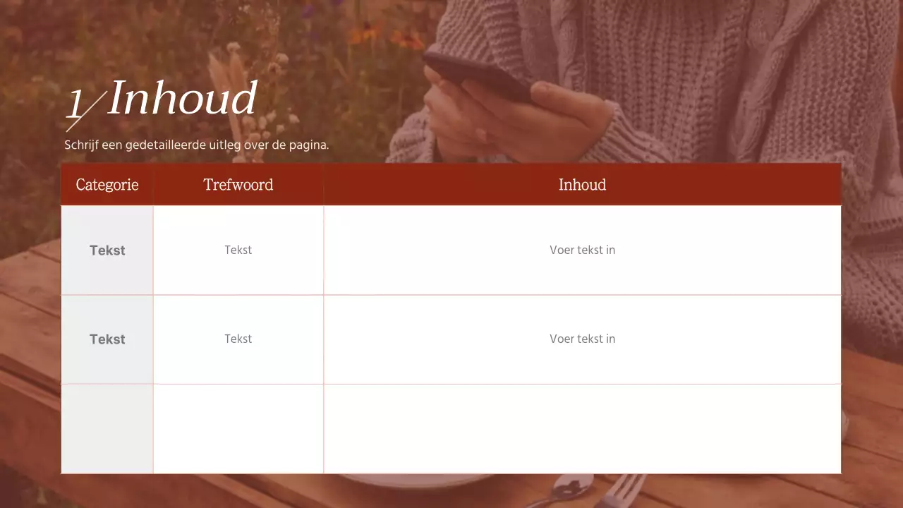 Foto-indeling in bordeauxrood