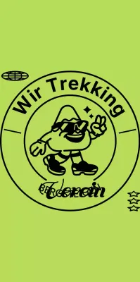 Eine schlichte, hippe Bergfigur in Chartreuse und Schwarz mit einem emblematischen Logostil für Werbe- und Promotionzwecke.