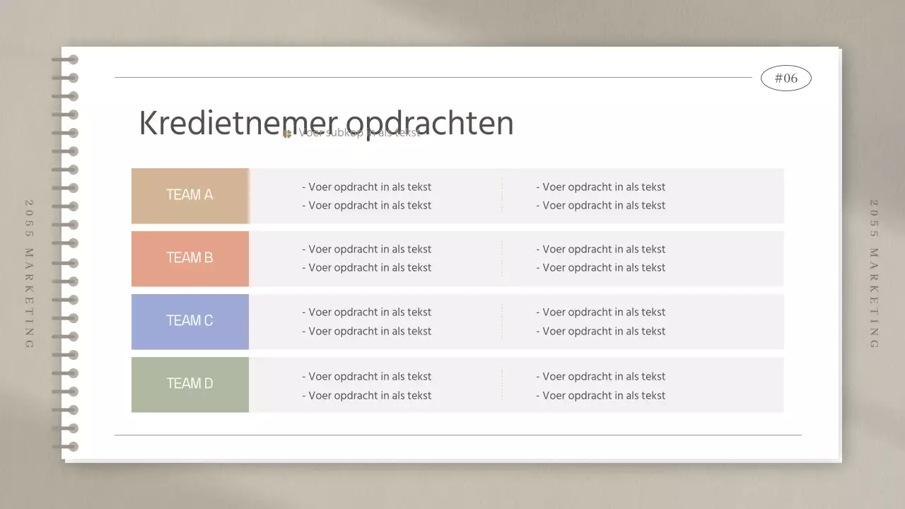 Notulen van marketingstudies in een eenvoudig beige notitieboekje