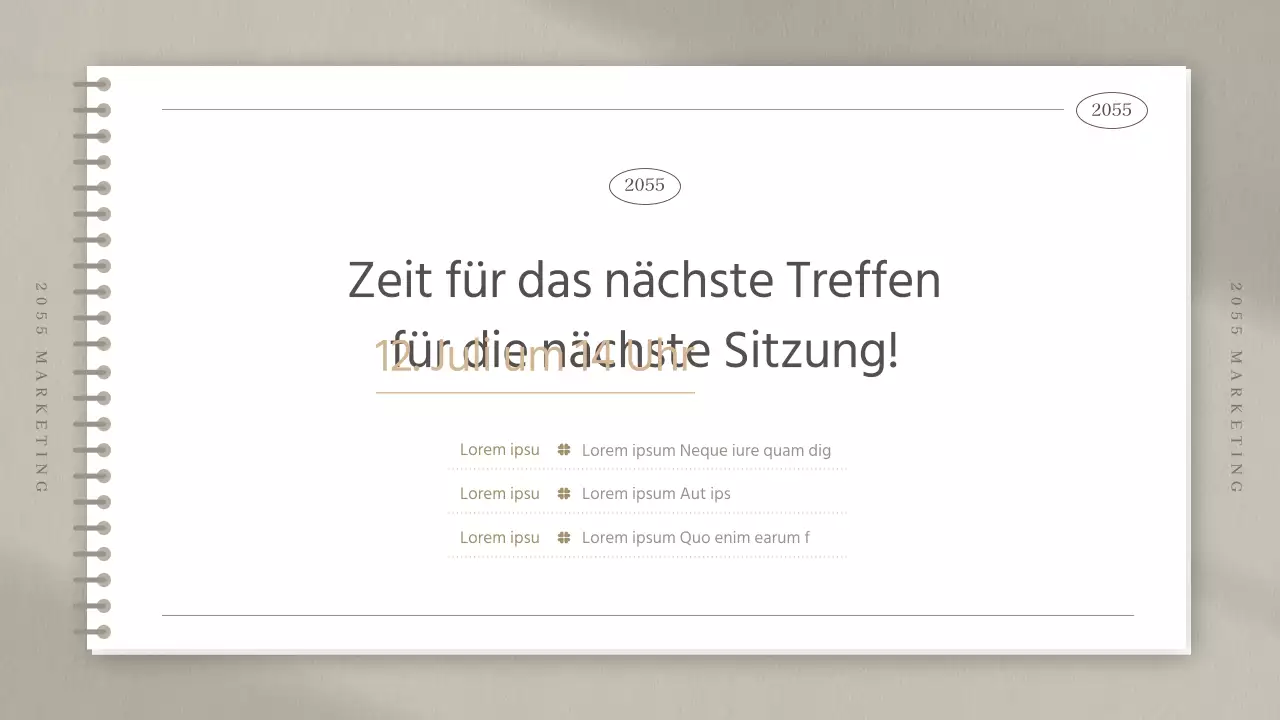 Sitzungsprotokoll einer Marketingstudie in einem einfachen beigen Notizbuch