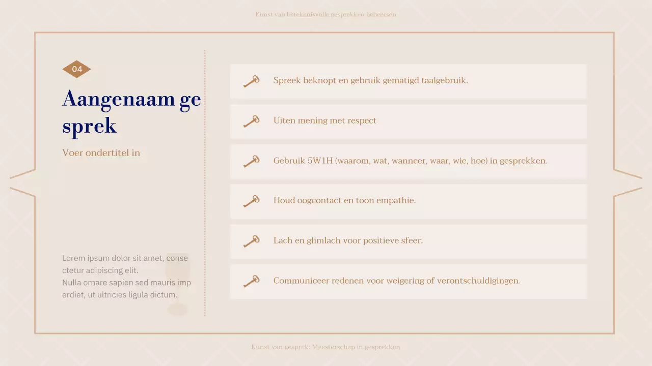 Marineblauw en beige dialoog van de dag