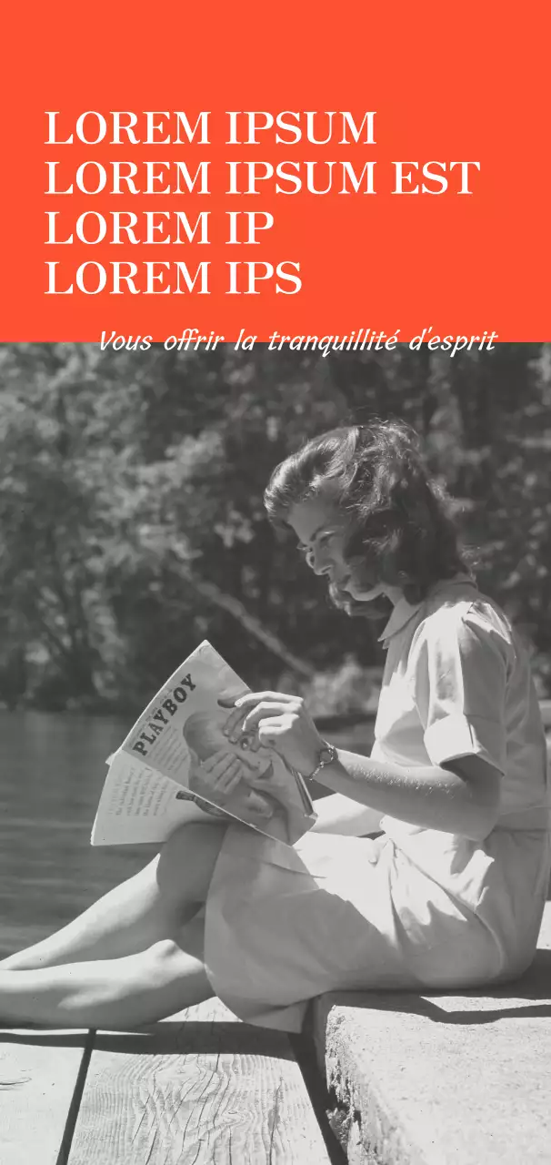 Marchandise sentimentale avec une photo vintage en noir et blanc d'une femme en orange.