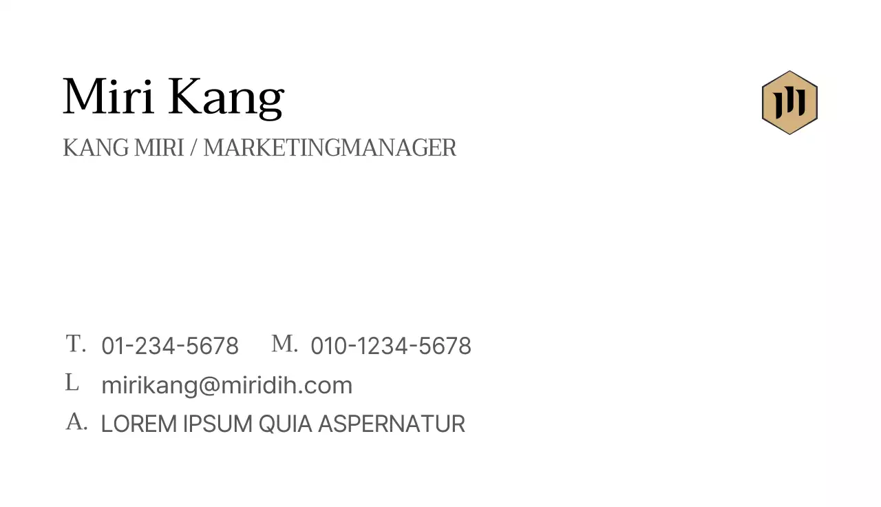 Een stijlvol, eenvoudig concept in zwart en goud voor je bedrijfslogo en persoonlijke gegevens