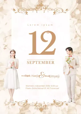 Luxe trouwgids met ivoor- en goudkleurige foto's van bruid en bruidegom