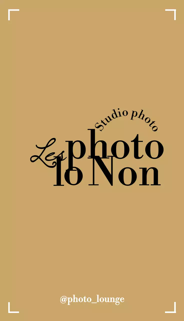 Promouvoir un studio photo avec des cadres photo en noir et blanc