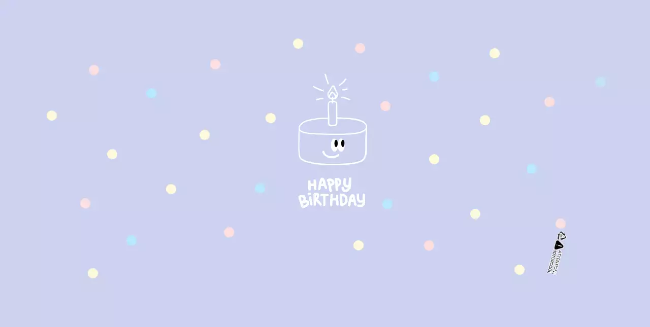 Mignons gobelets d'anniversaire en papier violet pastel