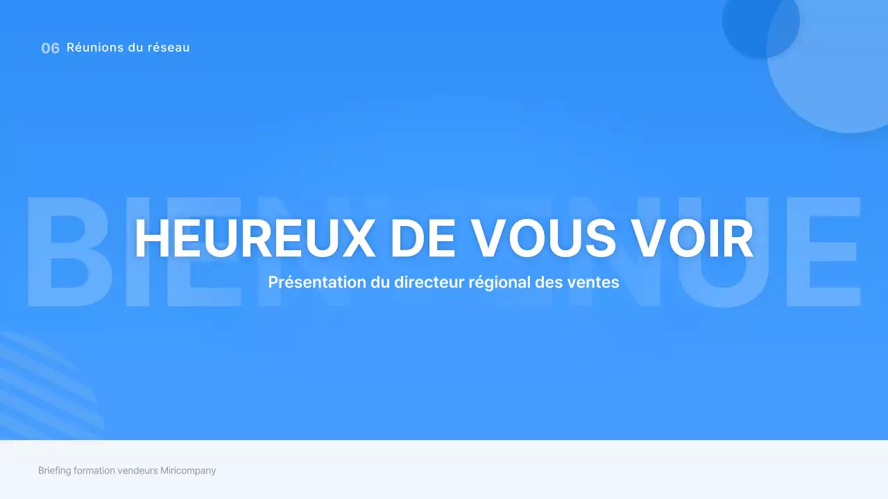 Formation des vendeurs avec des formes bleues et tridimensionnelles