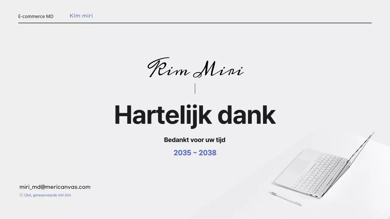 Eenvoudige, professionele portfolio-cv in lichtblauw en lichtgeel