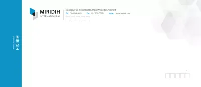 Blauwe eenvoudige enveloppen in bedrijfskleuren