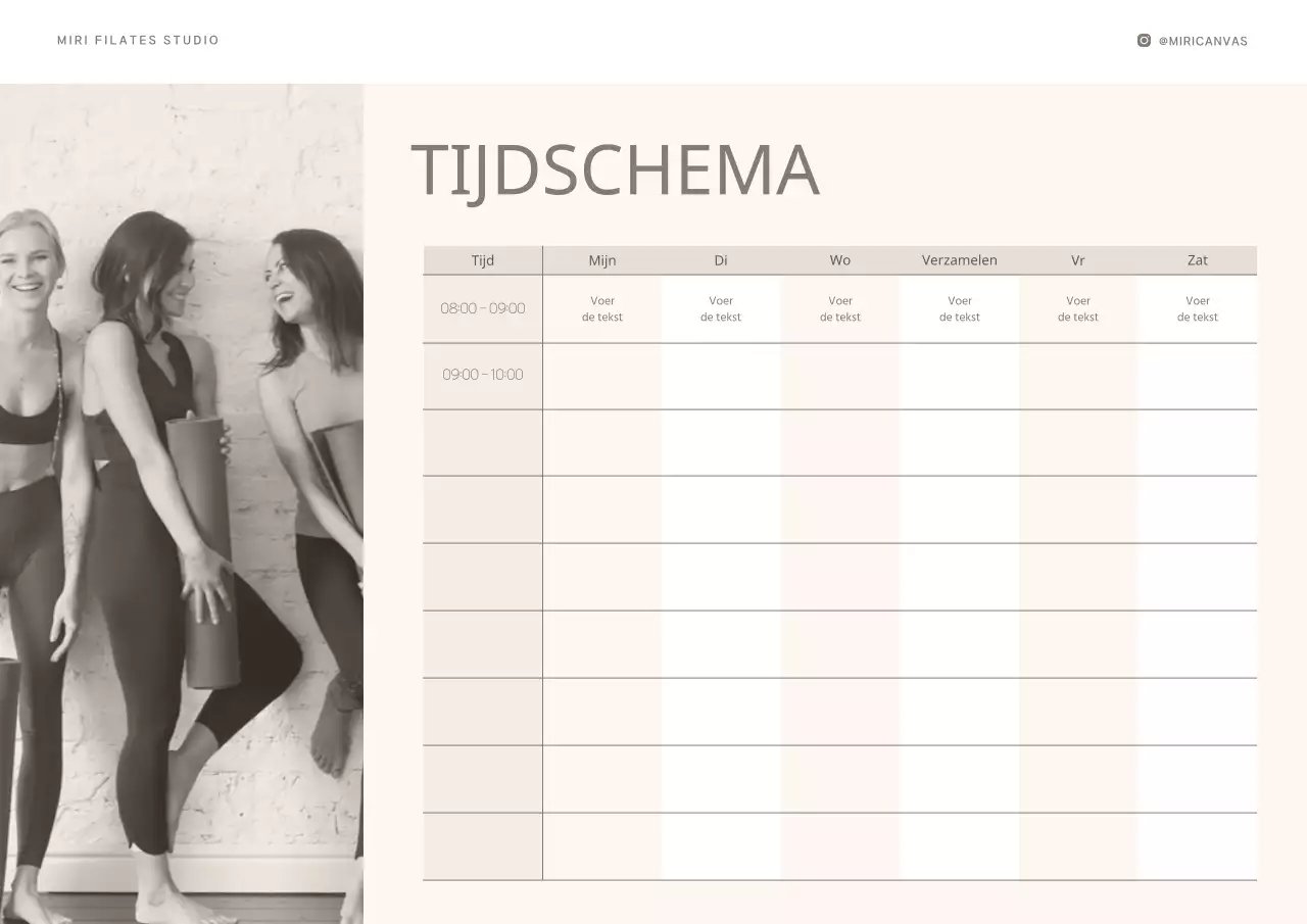 Pilates-schema met een emotionele fotolay-out in beige-bruine tinten