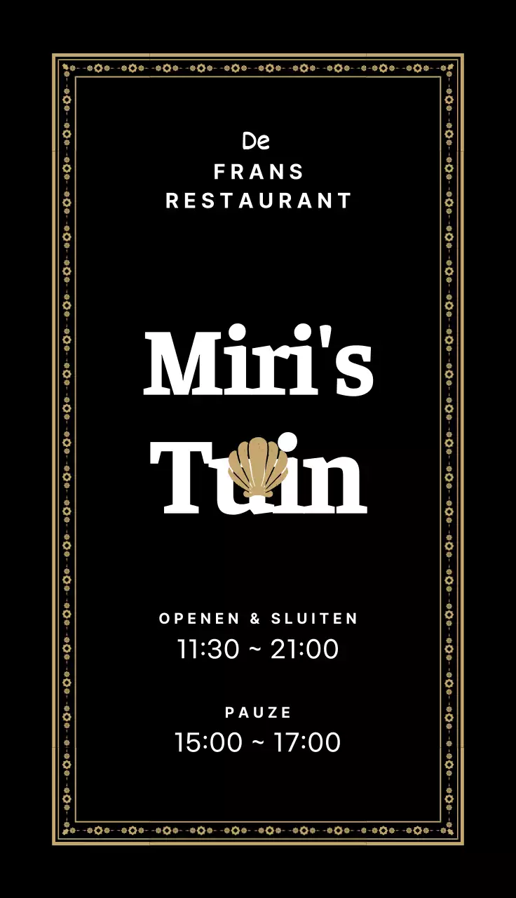 Klassiek ingericht restaurant met sierlijke lijsten in zwart goud