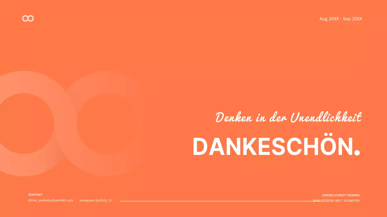 Eine saubere Konzeptmappe in Weiß und Orange