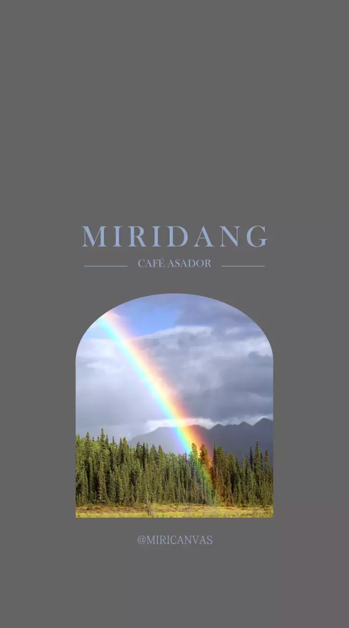 Emotivo diseño fotográfico en gris oscuro y azul para promocionar una cafetería