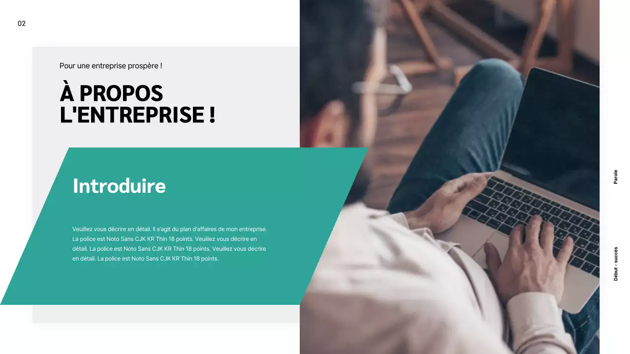 Proposition de société de marketing simple et de couleur menthe