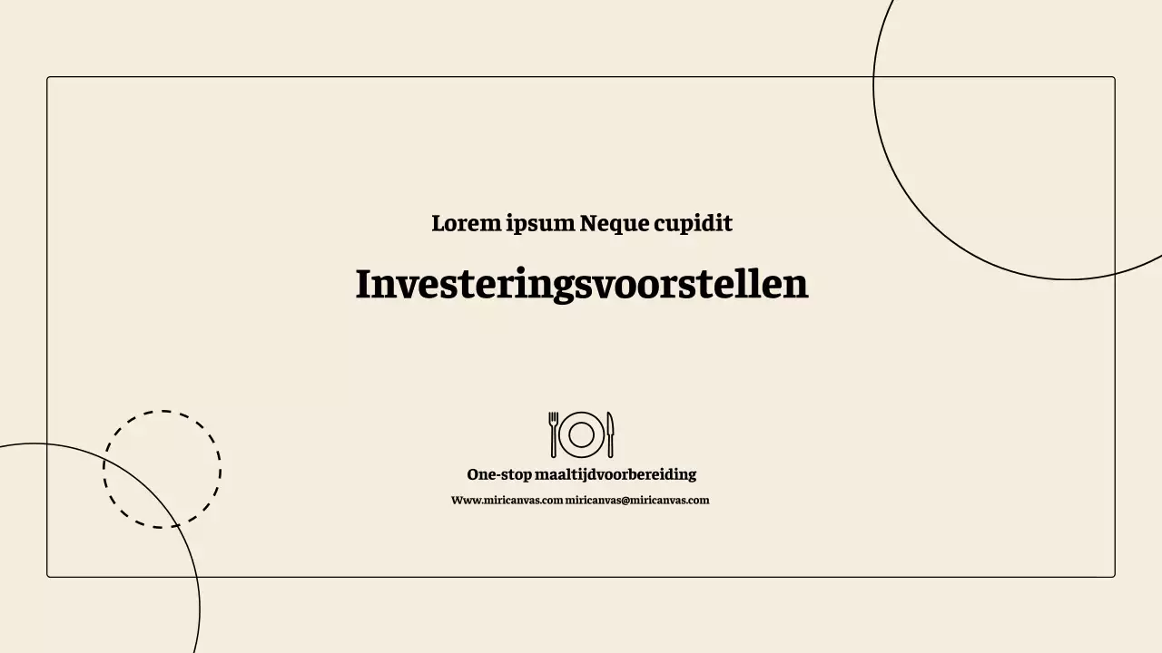 Een eenvoudig, verfijnd RMR-standplaatsdek in beige tinten