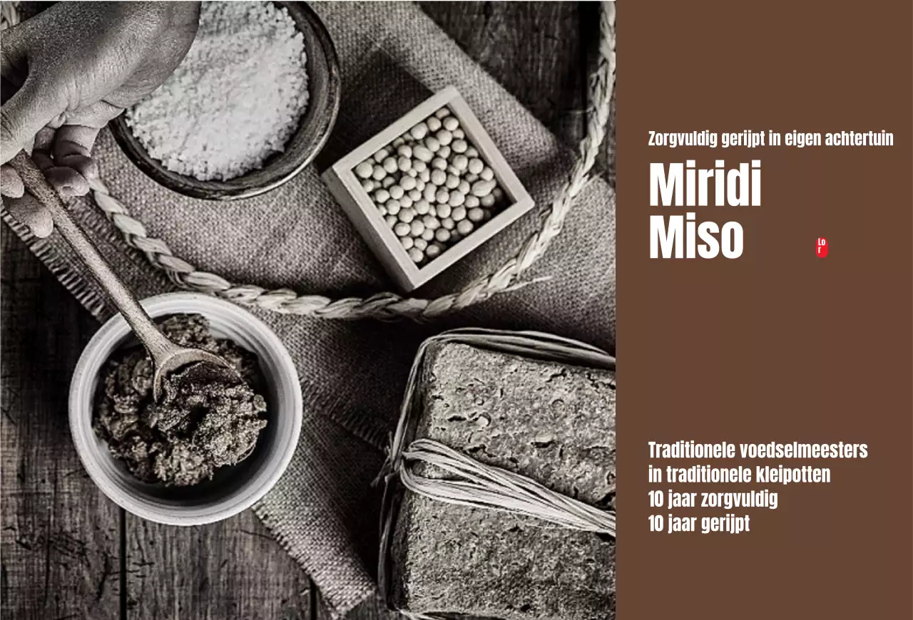 Miso merk ansichtkaart in bruin