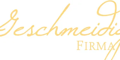 Firmenlogo in einer luxuriösen kursiven Schriftart in Hellgelb.