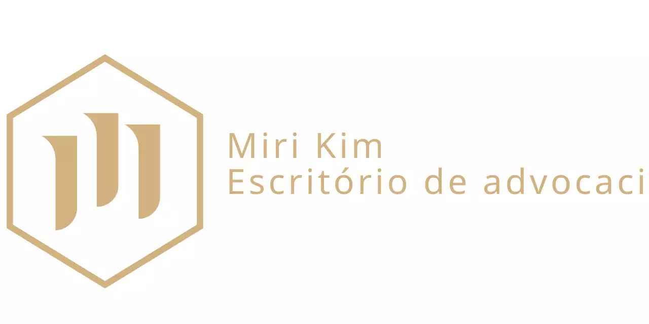 Um design simples e elegante em bege para promover um escritório de advogados.