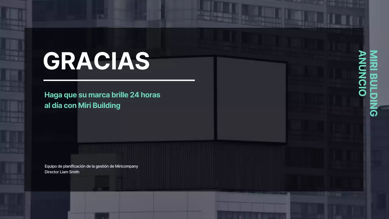 Propuestas multimedia en tonos menta y azul marino