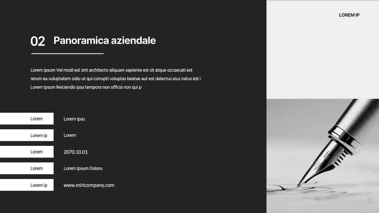 Un semplice profilo aziendale in bianco e nero