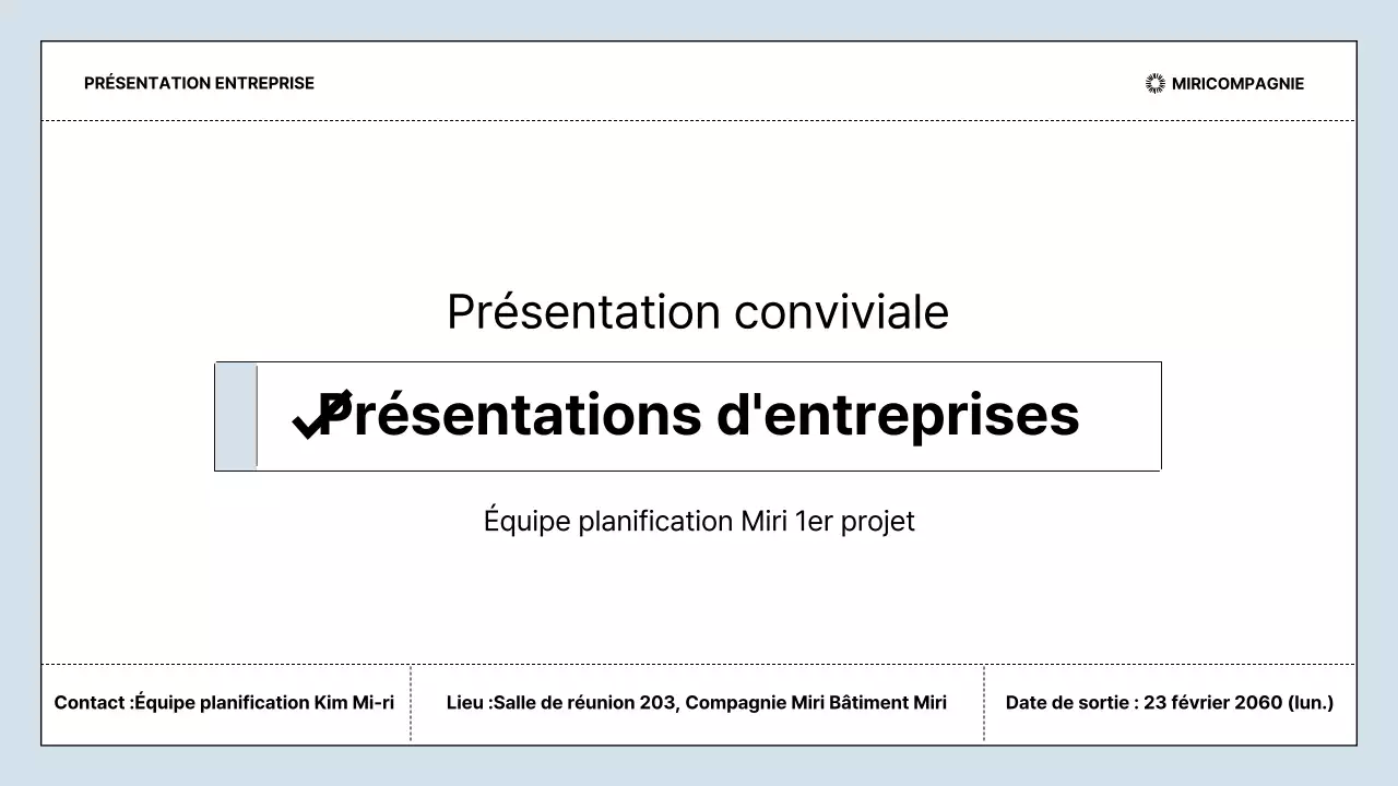 Rapports d'activité épurés en bleu clair et noir