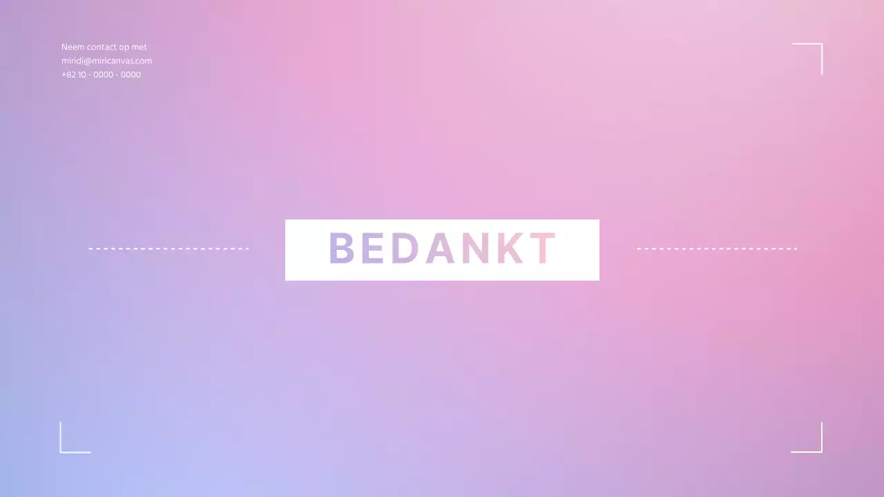 Eenvoudige portfolio met mauve kleurverloop