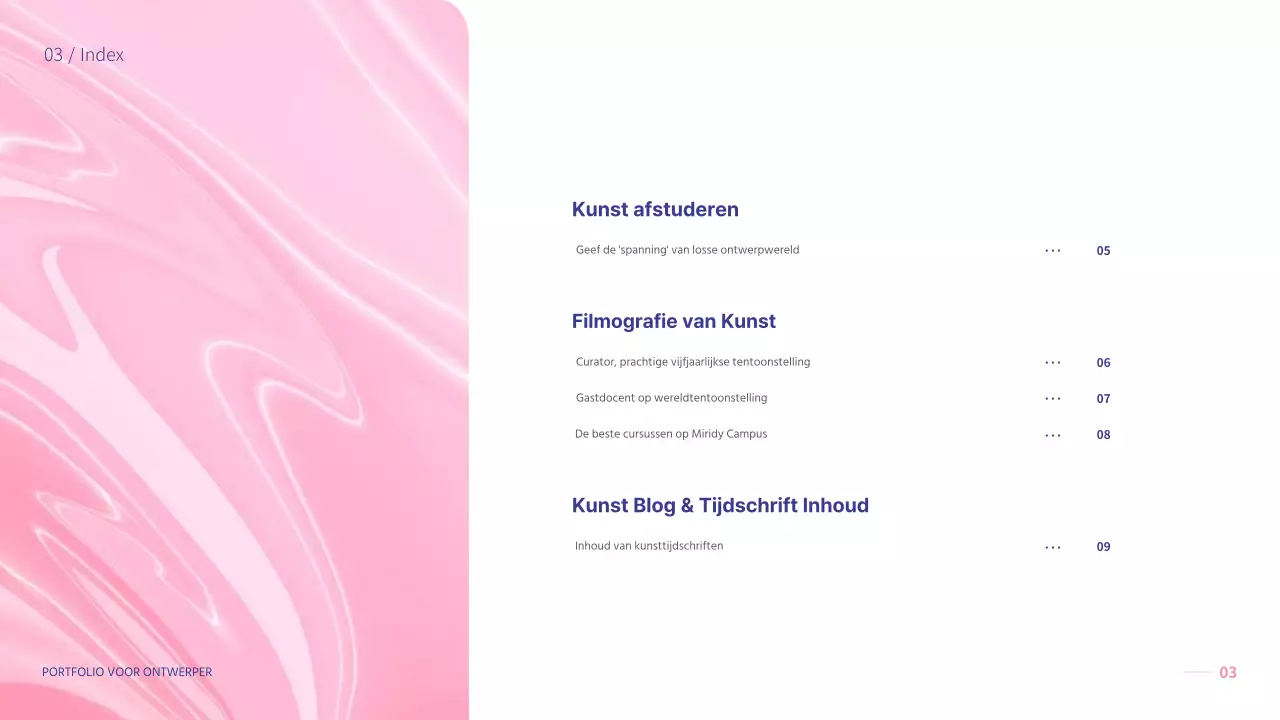 Een portfolio met lichtroze thema's om je te helpen bij het ontwerpen