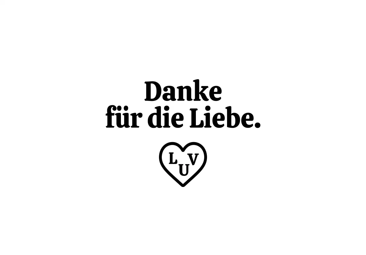 Ein schlichter, gebrandeter Dankesumschlag mit schwarzem Text und einer herzförmigen Illustration.