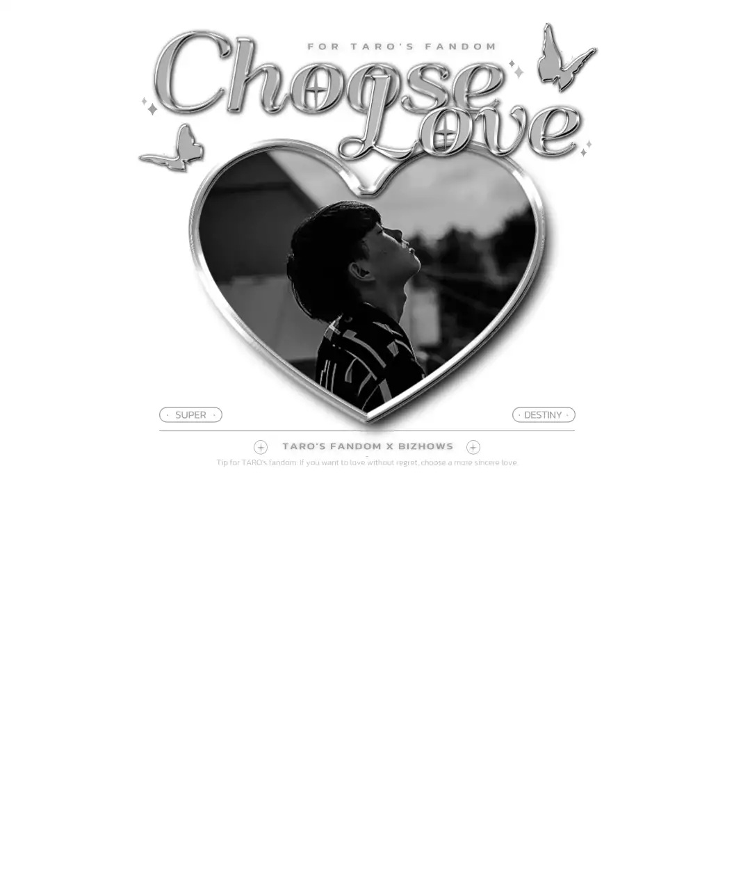 シンプルでヒップなシルバーメタルエフェクトスタイルのグッズTシャツ