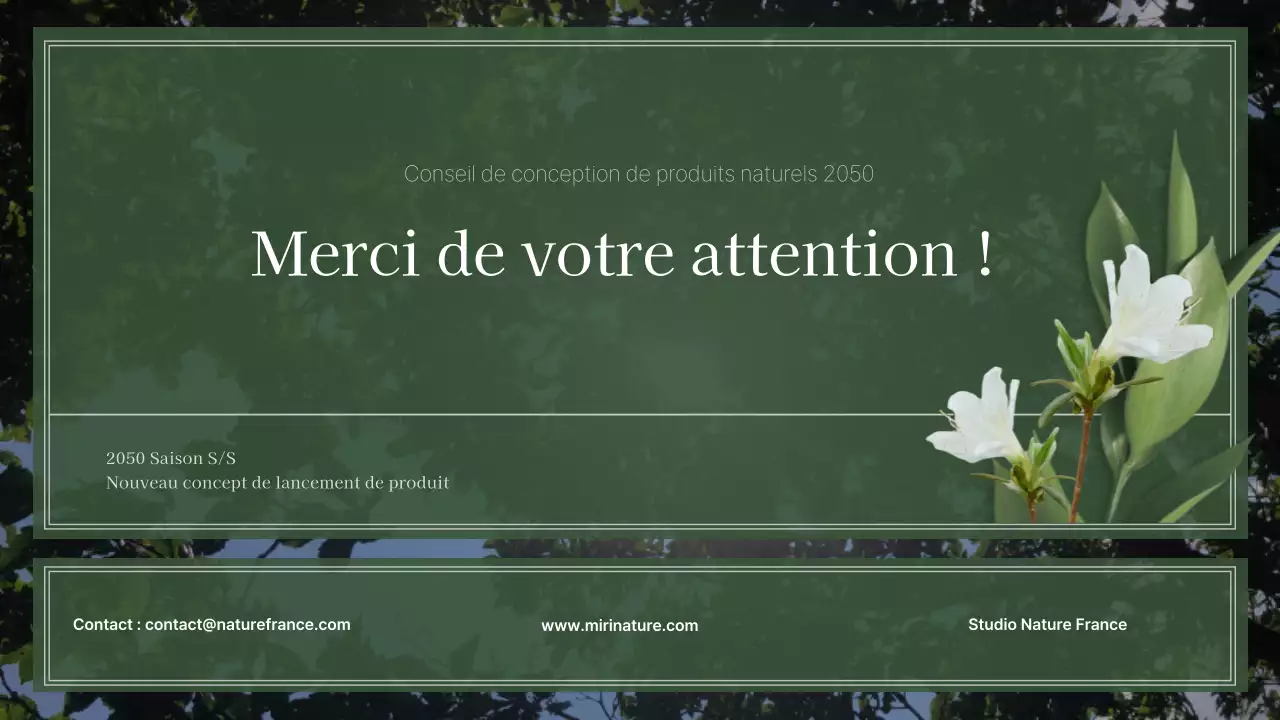 Tableau conceptuel de cosmétiques sur le thème de la nature verte