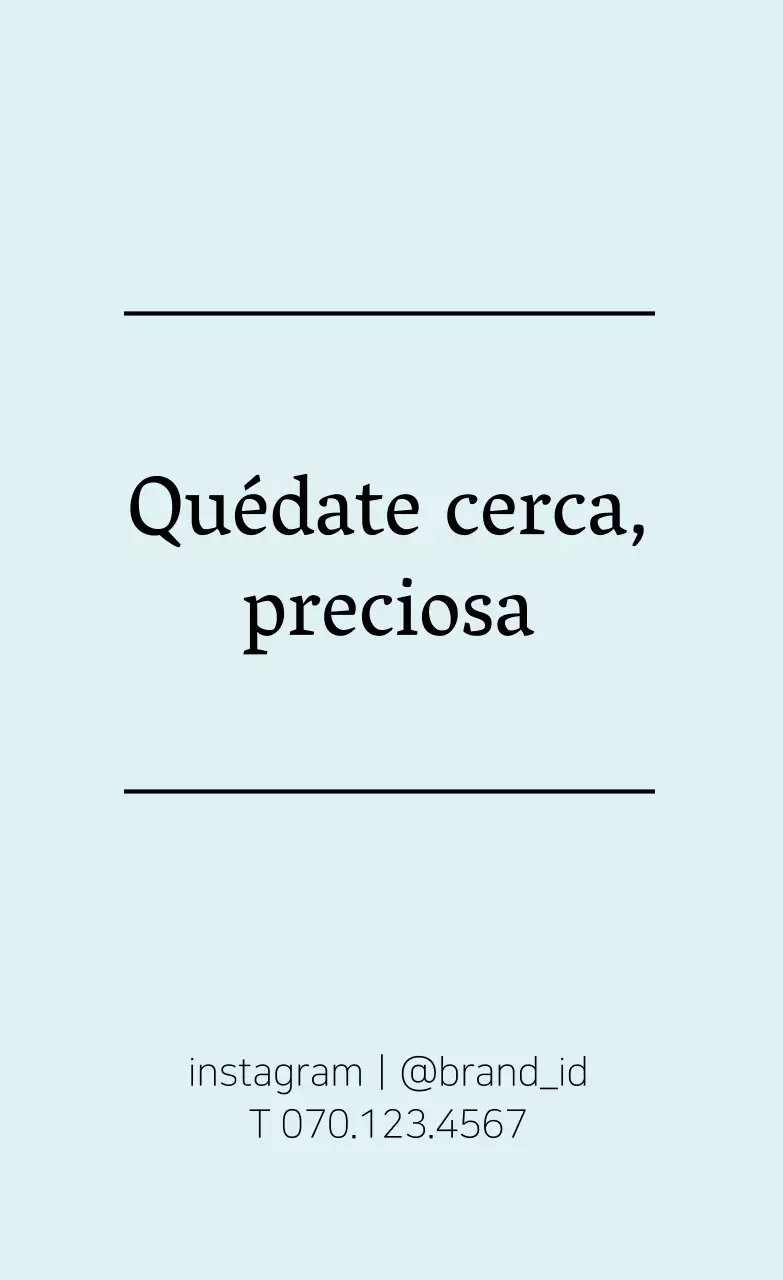 Etiquetas de marca sencillas en azul claro