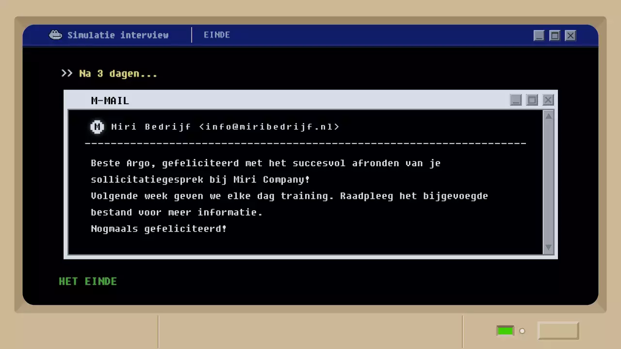 Simulatie sollicitatiegesprek met zwart retro moddergameconcept