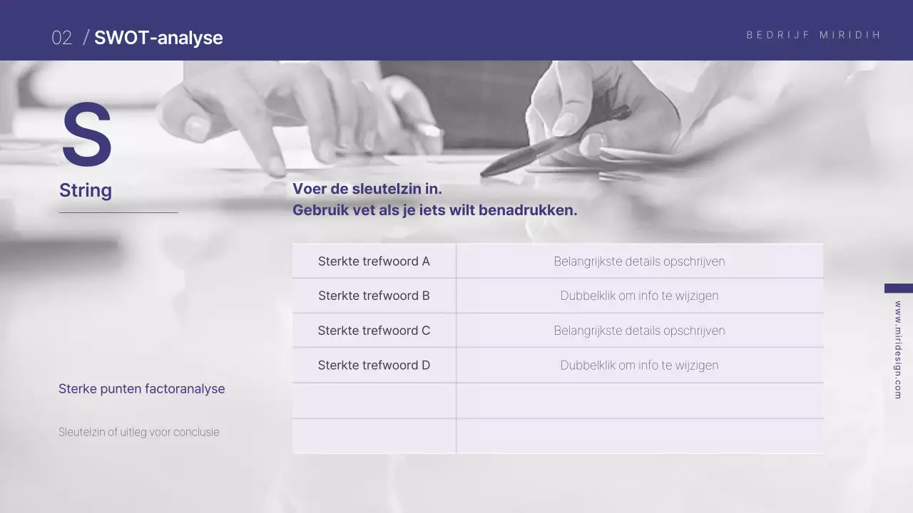 Creatief sjabloon voor paars thema