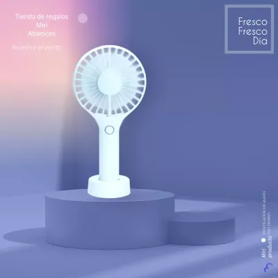 Un simple anuncio de un abanico azul y rosa