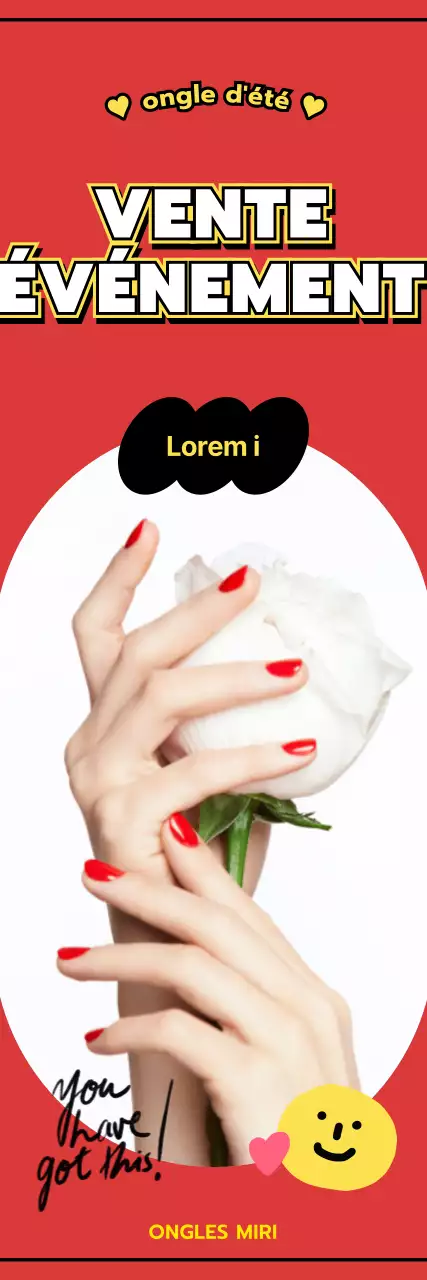 Main d'ongle sur fond rouge