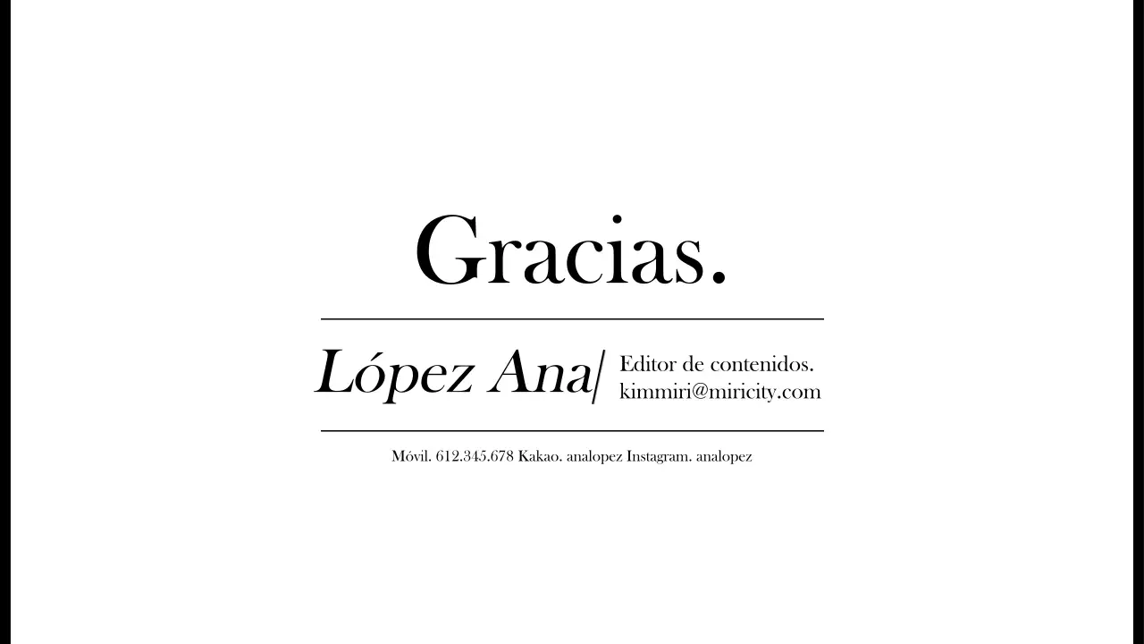 Un sencillo informe de actividad en blanco y negro