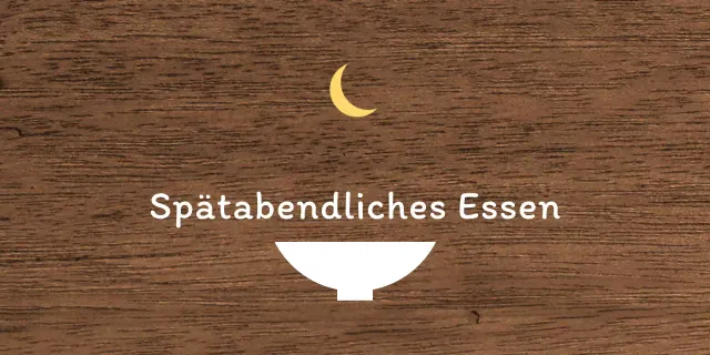 Ein einfaches, spätabendliches Restaurantschild mit weißem und gelbem Text und einer Illustration eines Kugelmonds.