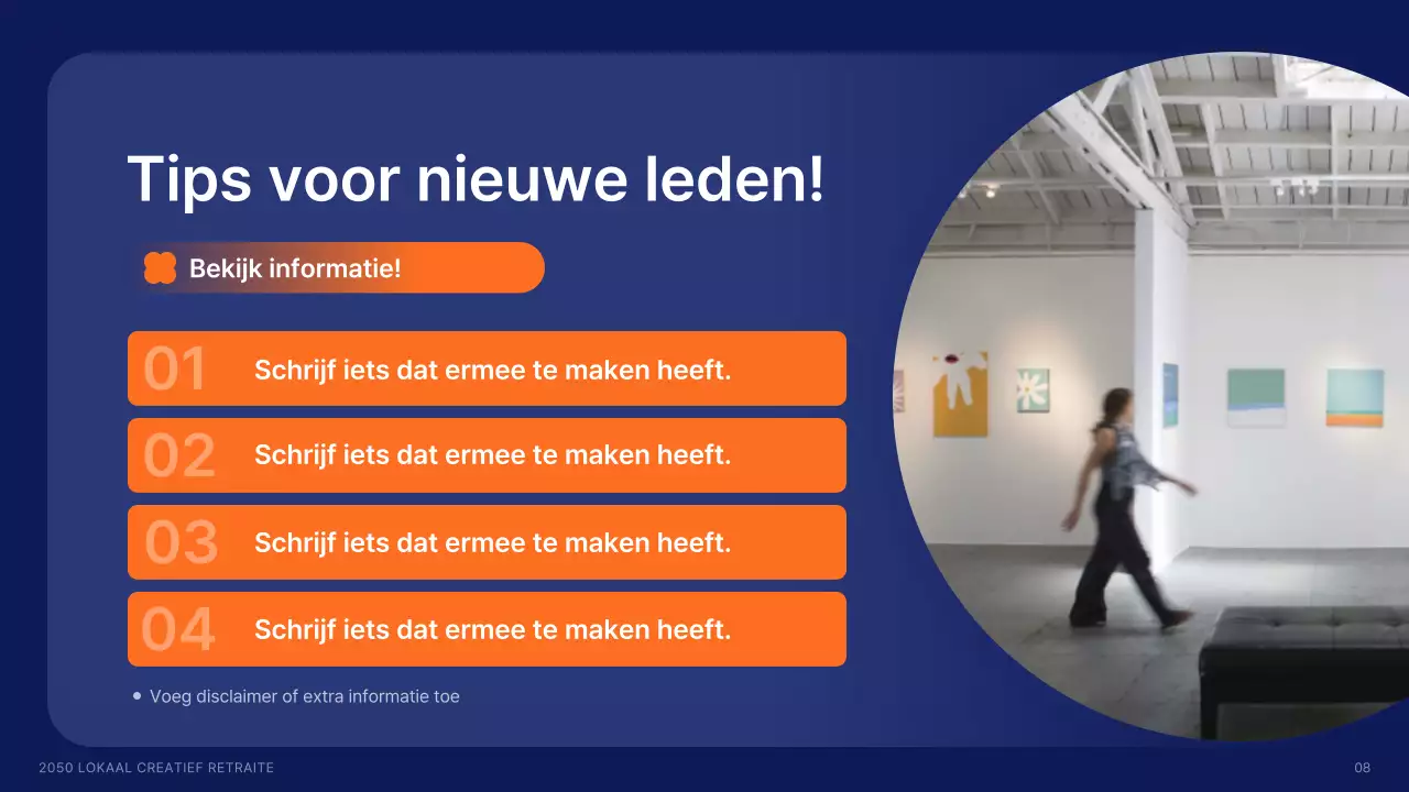 Lokale creatieven werven met vormen in marineblauw en accentkleuren