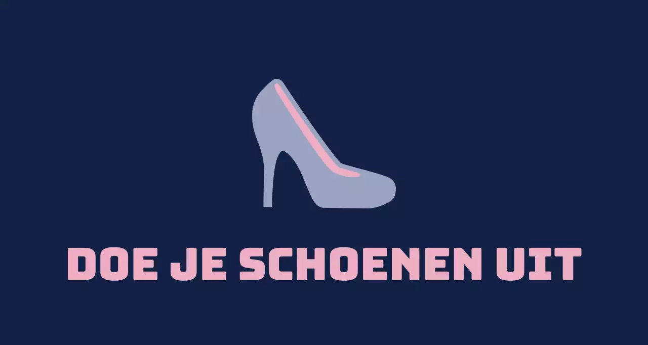 Balletschoenen op een marineblauwe achtergrond met een bordje met het verzoek je schoenen uit te doen.